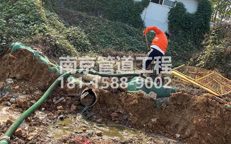 263孟北村工地化粪池清理